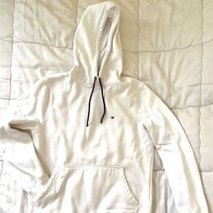 Men Hoodie (barely used)